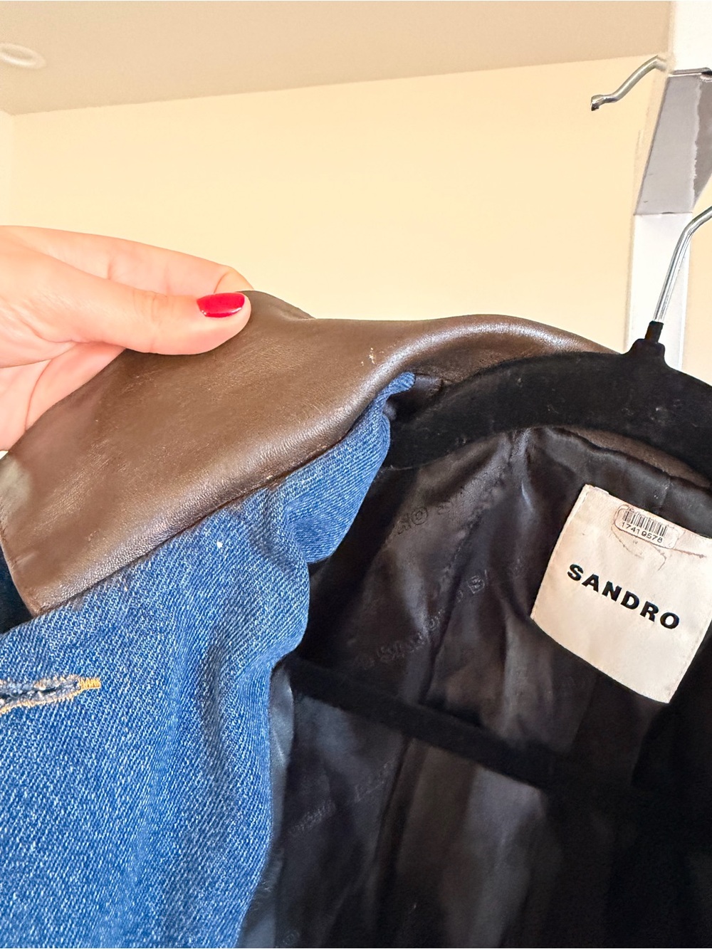 Sandro Denim Jacket With Leather Collar size 38 / US 406 - Picture 5 of 8